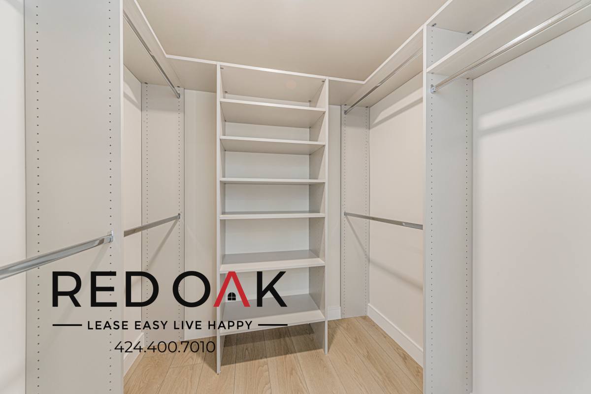 Condo for rent at 5320 Cartwright Ave #503, North Hollywood, CA 91601
