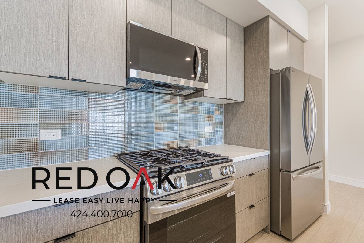 Condo for rent at 5320 Cartwright Ave #503, North Hollywood, CA 91601
