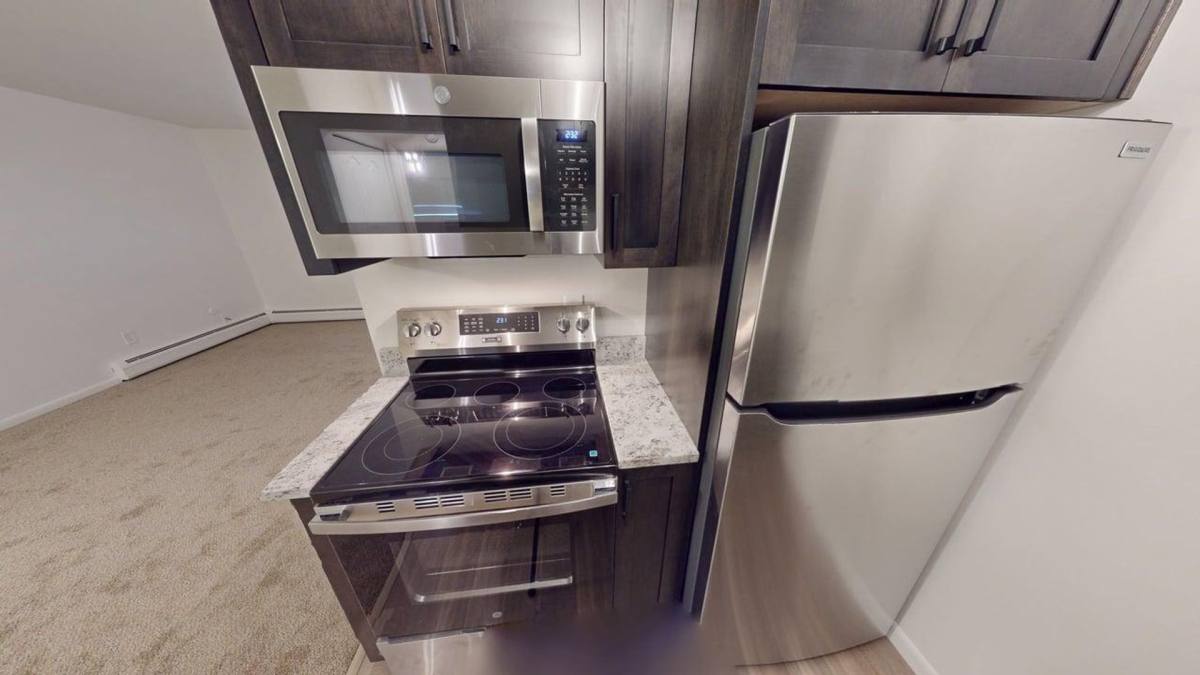 Apartment for rent at 17455 Wildwood St, Roseville, MI 48066