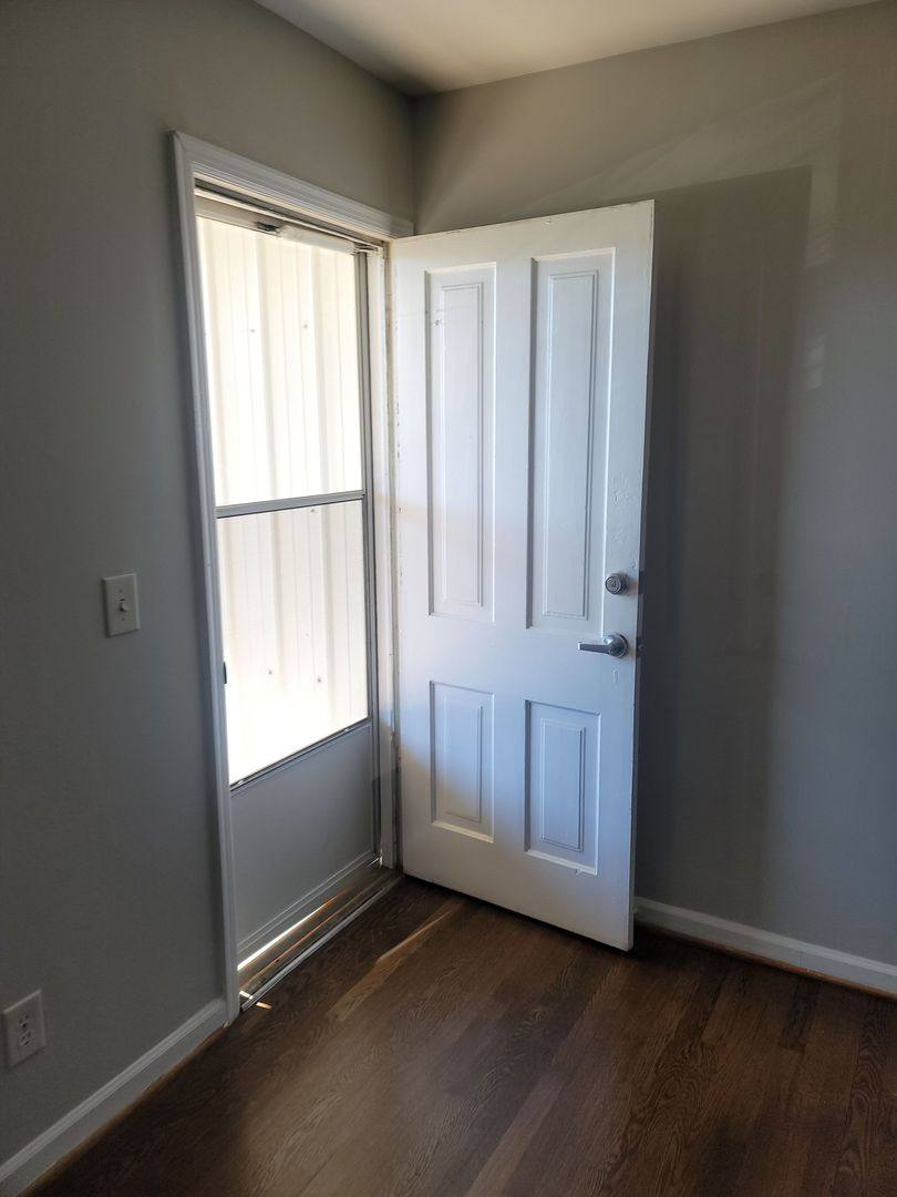 Apartment for rent at 211 College Dr, Daleville, VA 24083