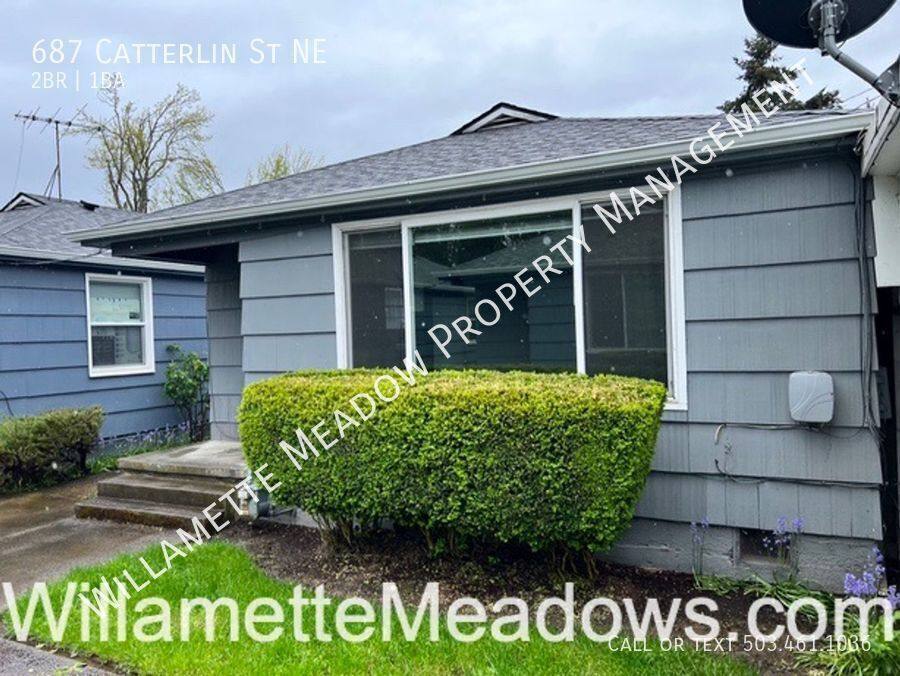 Apartment for rent at 687 Catterlin St NE, Salem, OR 97301