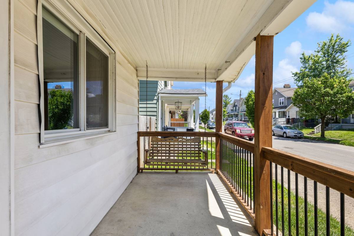 House for rent at 122 E Woodrow Ave, Columbus, OH 43207