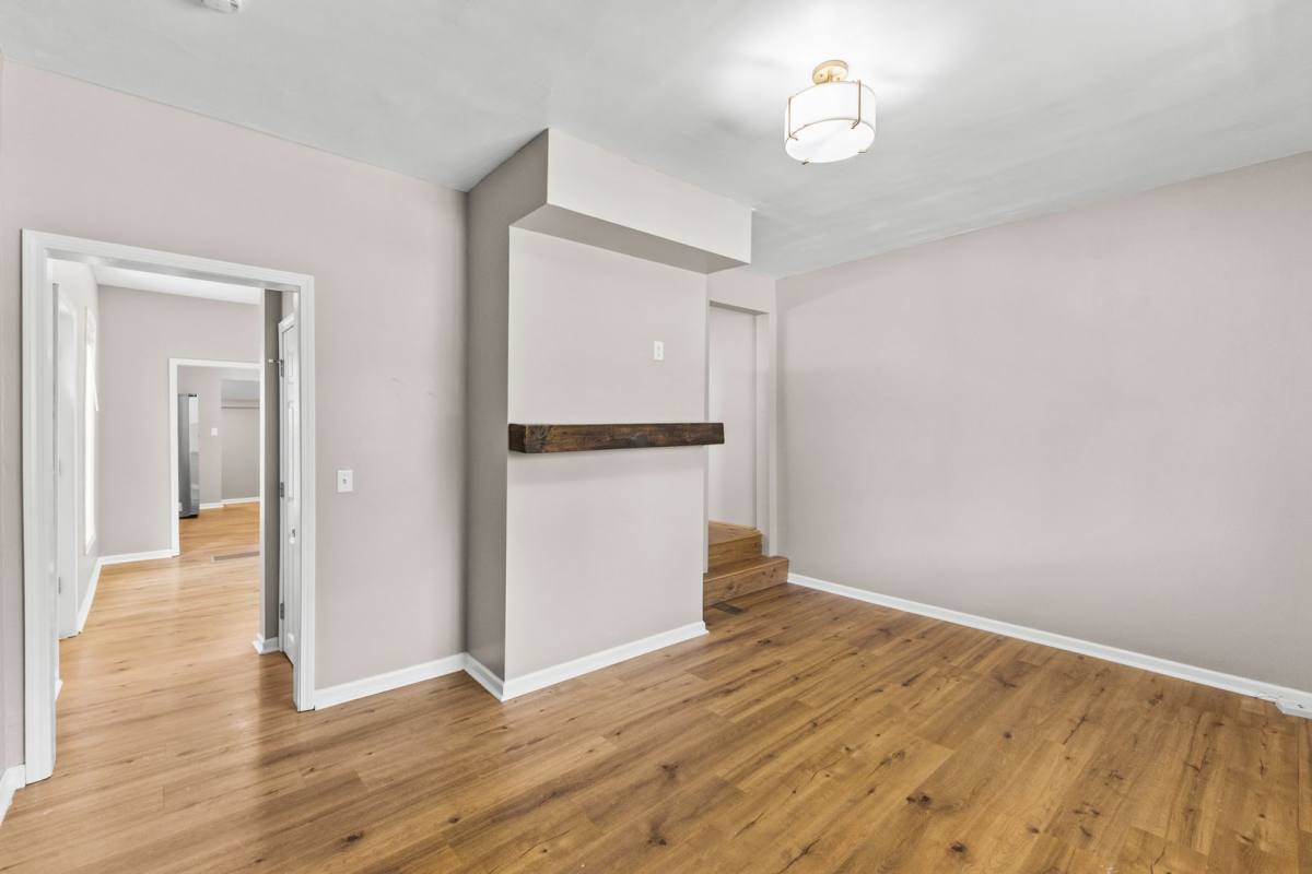 House for rent at 122 E Woodrow Ave, Columbus, OH 43207