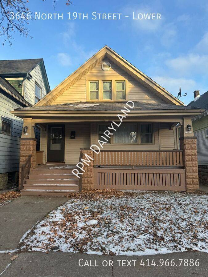 Apartment for rent at 3646 N 19th St, Milwaukee, WI 53206