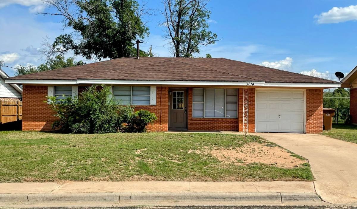 House for rent at 3214 Drexel Ave, Big Spring, TX 79720