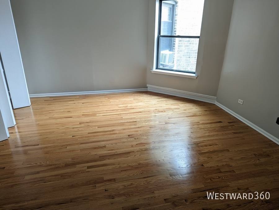Condo for rent at 4012 N Sheridan 3S #3S, Chicago, IL 60613