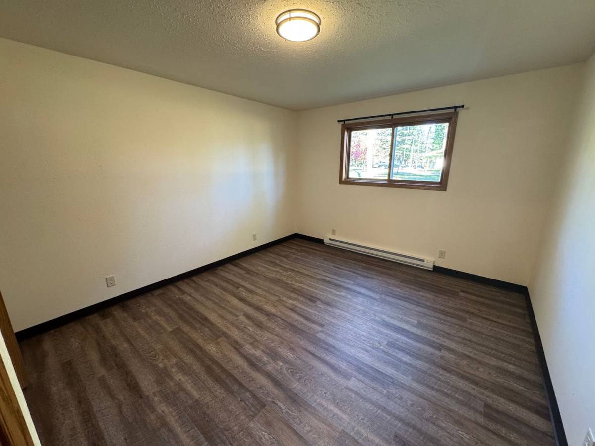 Apartment for rent at 302 Balsam St, Woodruff, WI 54568