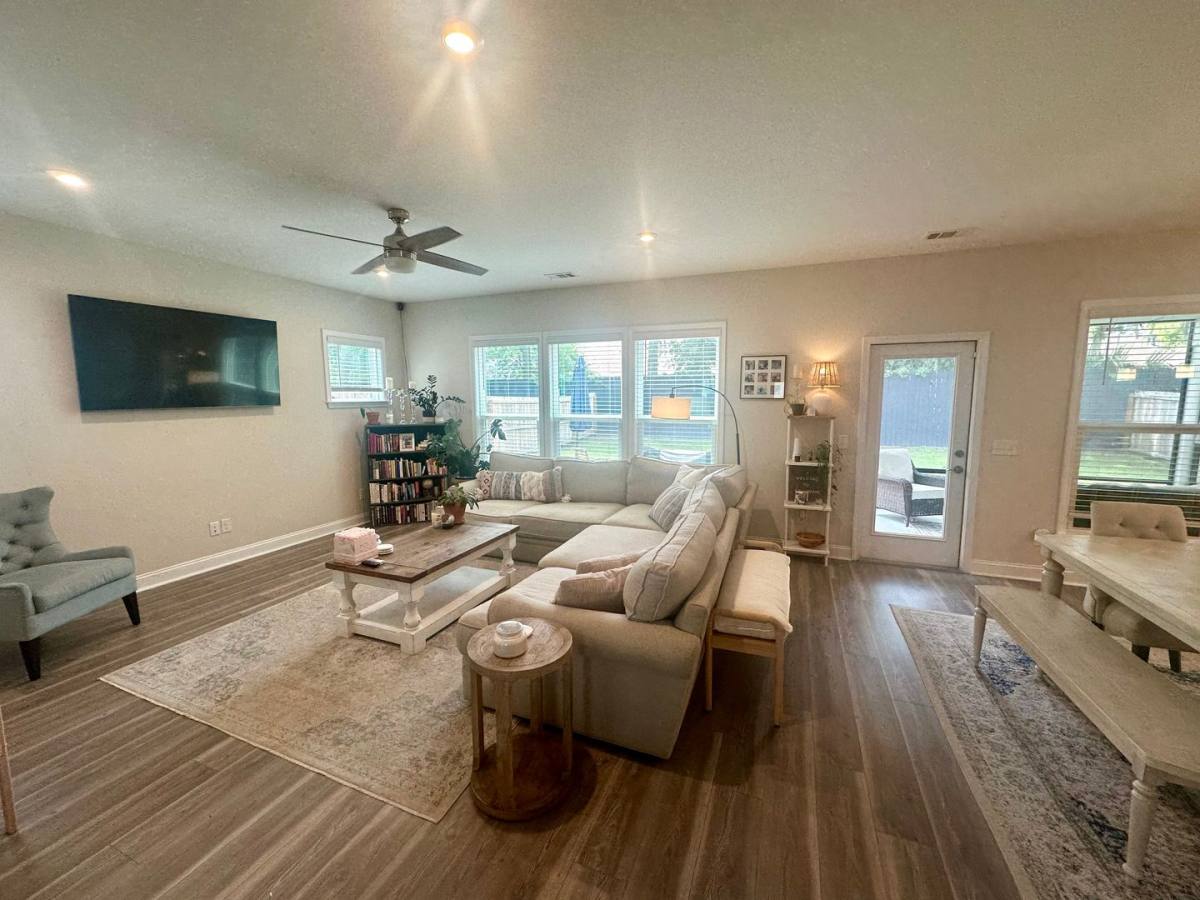 House for rent at 115 Canter Court, Savannah, GA 31406