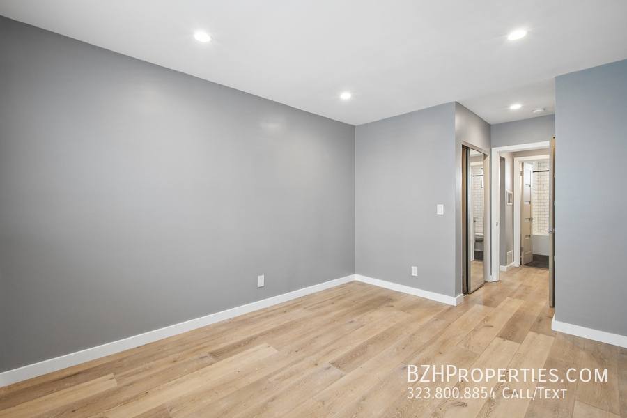 Apartment for rent at 252 S New Hampshire Ave #15, Los Angeles, CA 90004