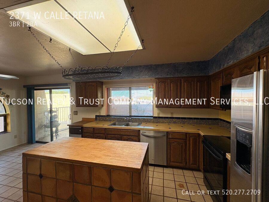 House for rent at 2371 W Calle Retana, Tucson, AZ 85745