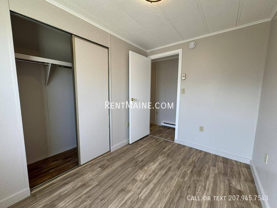 Apartment for rent at 102 G St, Pittsfield, ME 04967