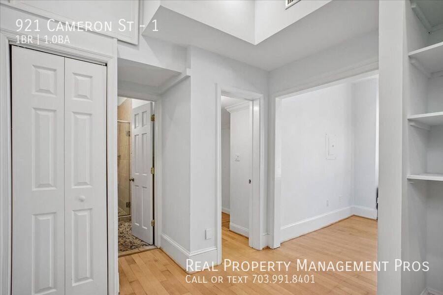 Townhouse for rent at 921 Cameron St #1, Alexandria, VA 22314