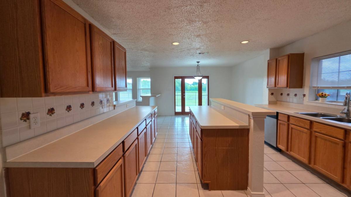 House for rent at 8632 Arcadia Park Dr, Keller, TX 76244