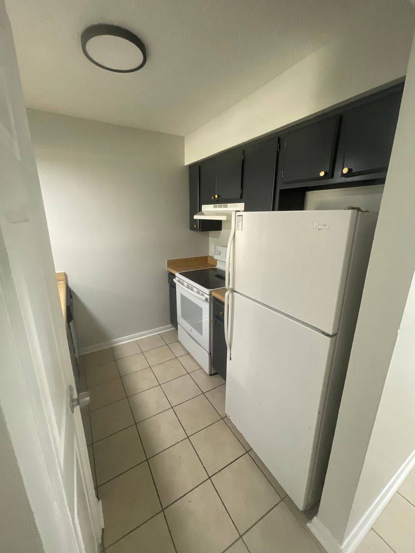 Apartment for rent at 100-103 Sandra Del Mar Dr, Mandeville, LA 70448