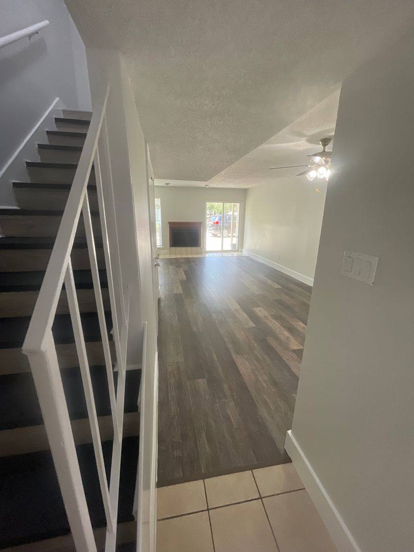 Apartment for rent at 100-103 Sandra Del Mar Dr, Mandeville, LA 70448
