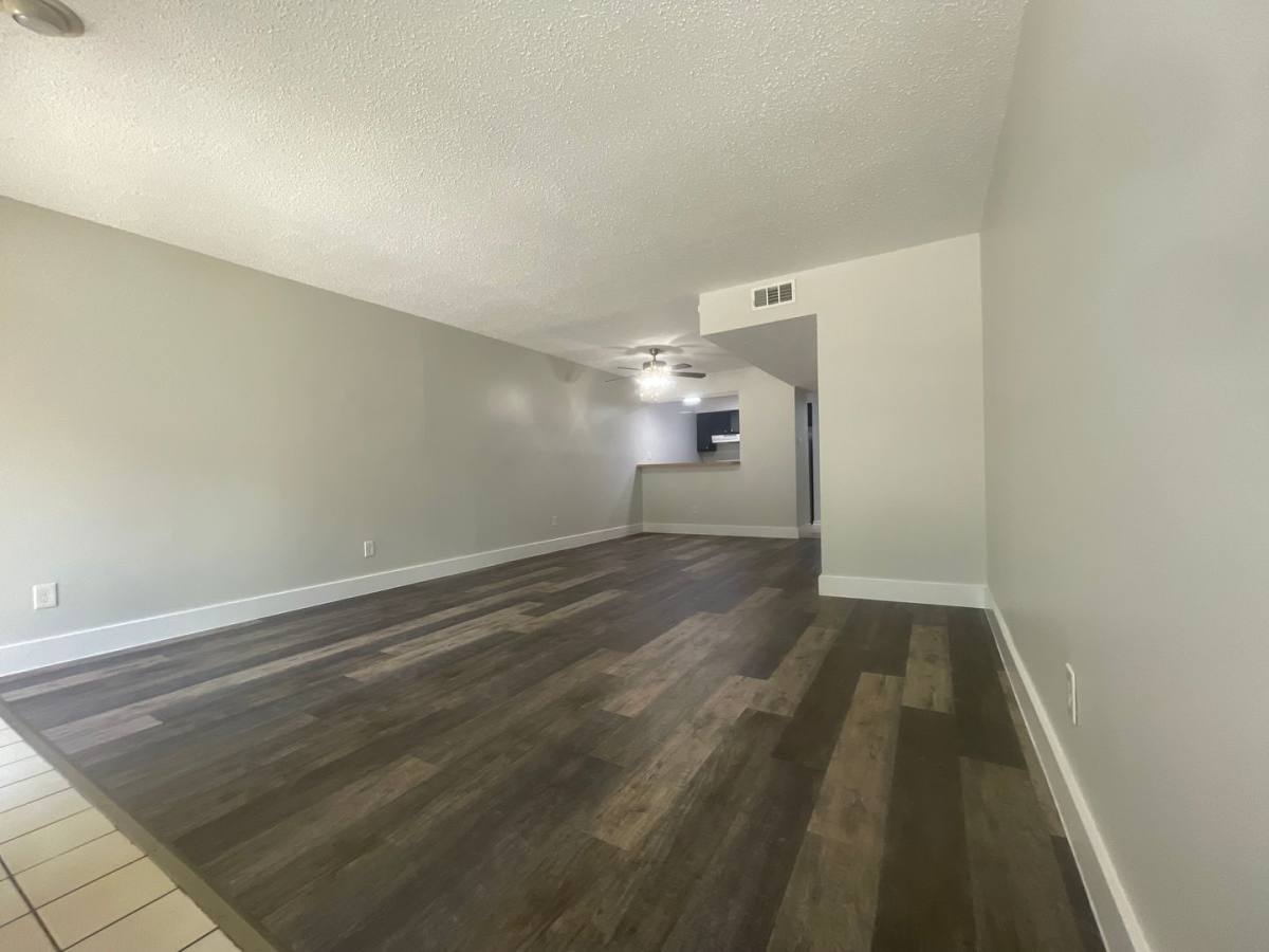 Apartment for rent at 100-103 Sandra Del Mar Dr, Mandeville, LA 70448