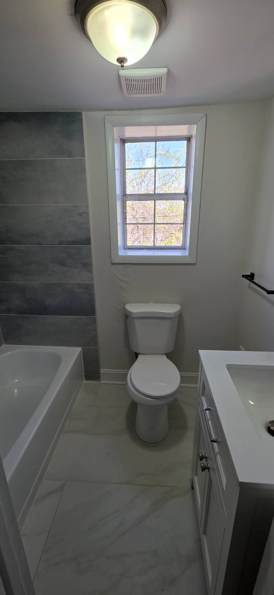 Townhouse for rent at 305 S Calhoun St, Baltimore, MD 21223