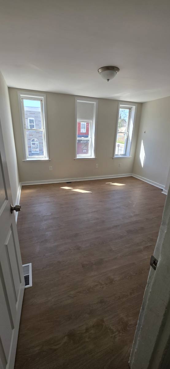 Townhouse for rent at 305 S Calhoun St, Baltimore, MD 21223