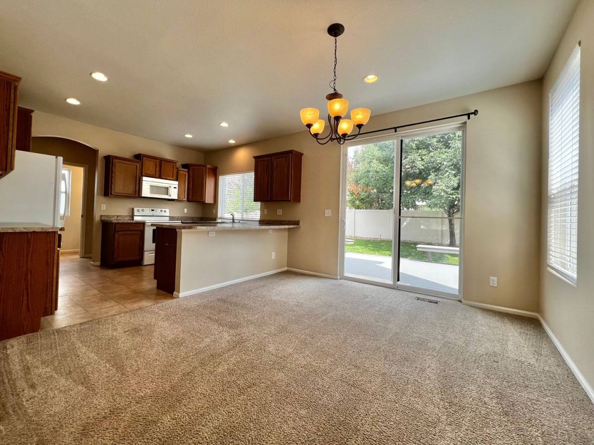House for rent at 3913 Hunterwood Lane, Johnstown, CO 80534