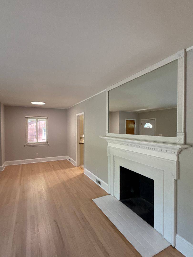 House for rent at 932 Hickory Nut St, Charlotte, NC 28205