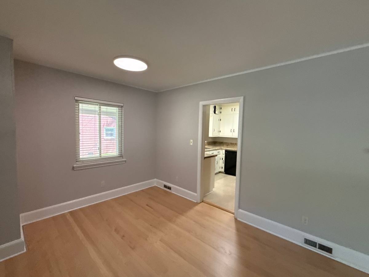 House for rent at 932 Hickory Nut St, Charlotte, NC 28205