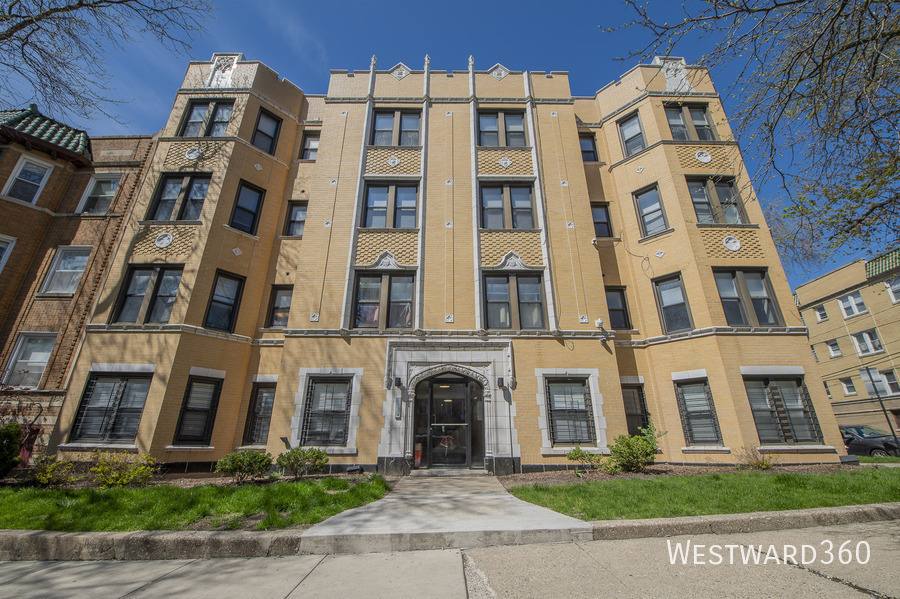 Apartment for rent at 2036 Arthur #G, Chicago, IL 60645
