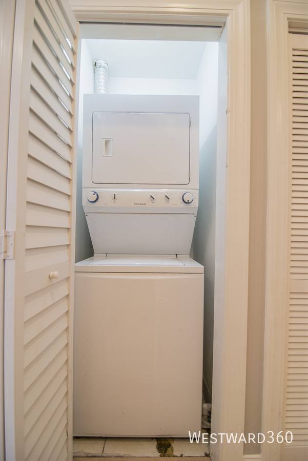 Apartment for rent at 2036 Arthur #G, Chicago, IL 60645