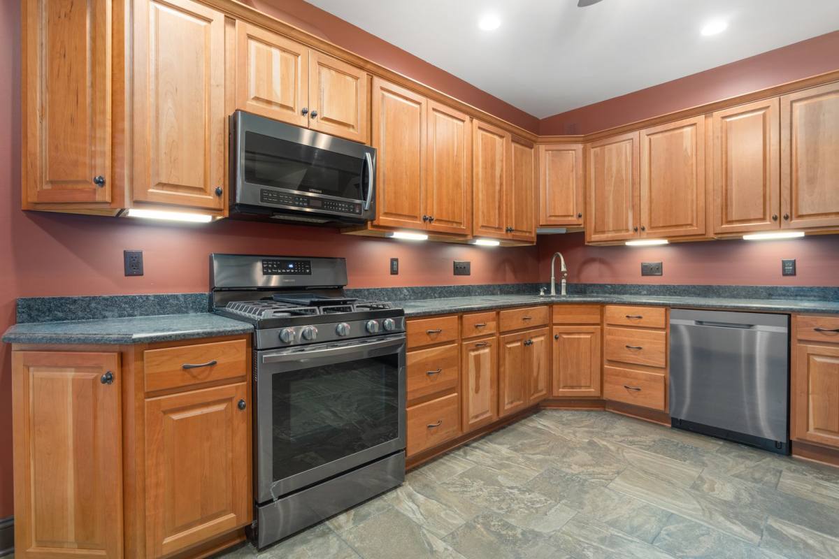 House for rent at 542 2nd St, Pitcairn, PA 15140