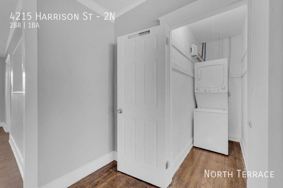 Apartment for rent at 4215 Harrison St #2N, Kansas City, MO 64110