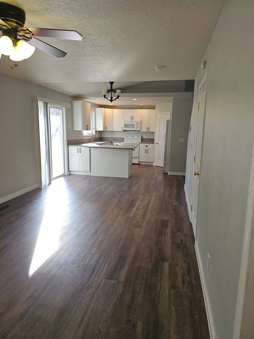 House for rent at 3328 S Malad Dr, Nampa, ID 83686