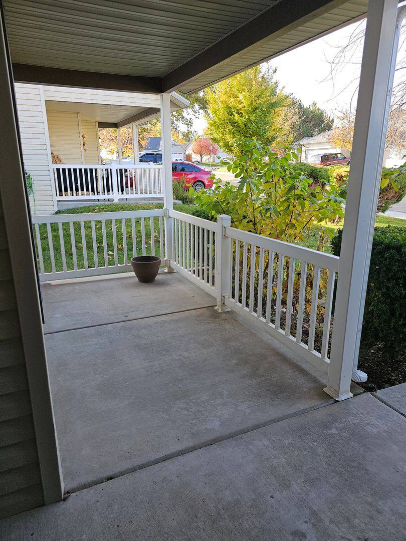 House for rent at 3328 S Malad Dr, Nampa, ID 83686