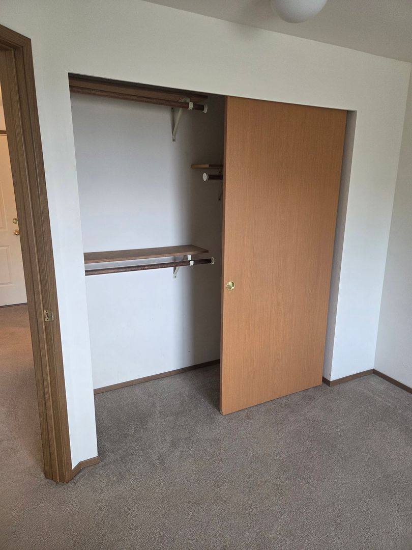 Apartment for rent at 6215 Phinney Ave N, Seattle, WA 98103
