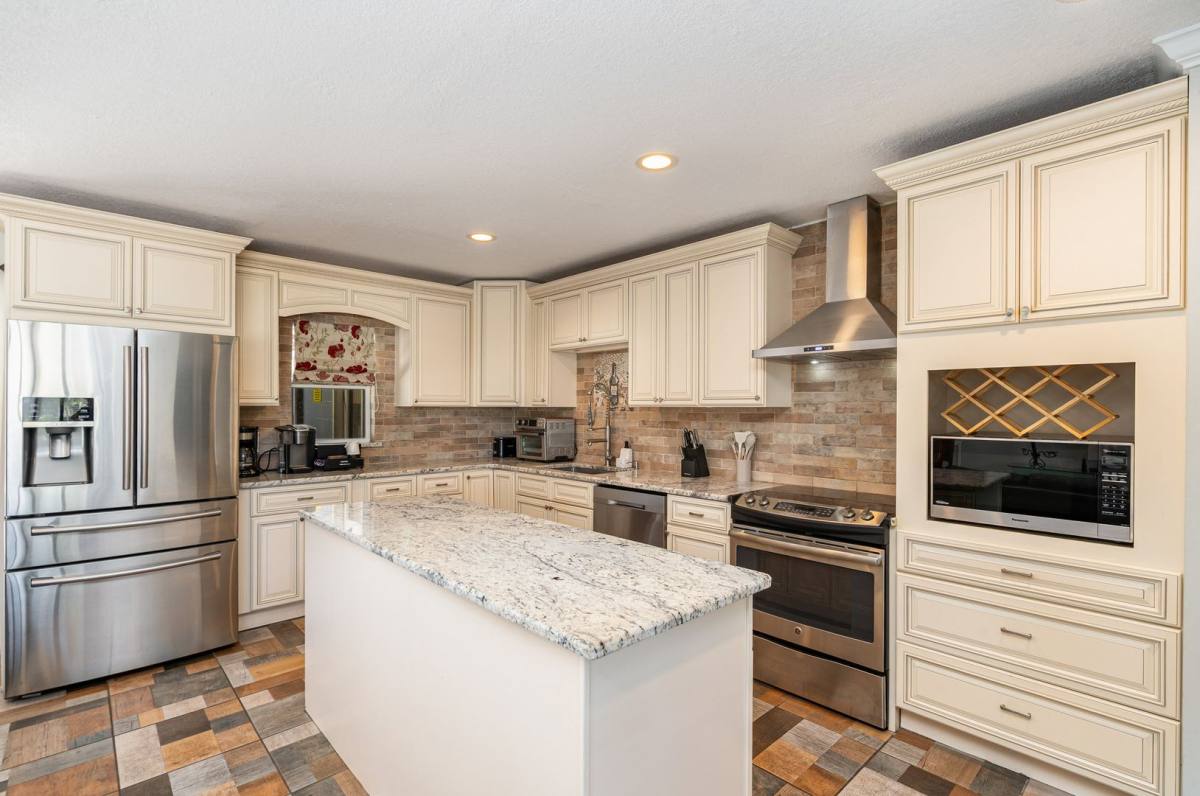 House for rent at 305 Sharon Dr, Melbourne, FL 32935