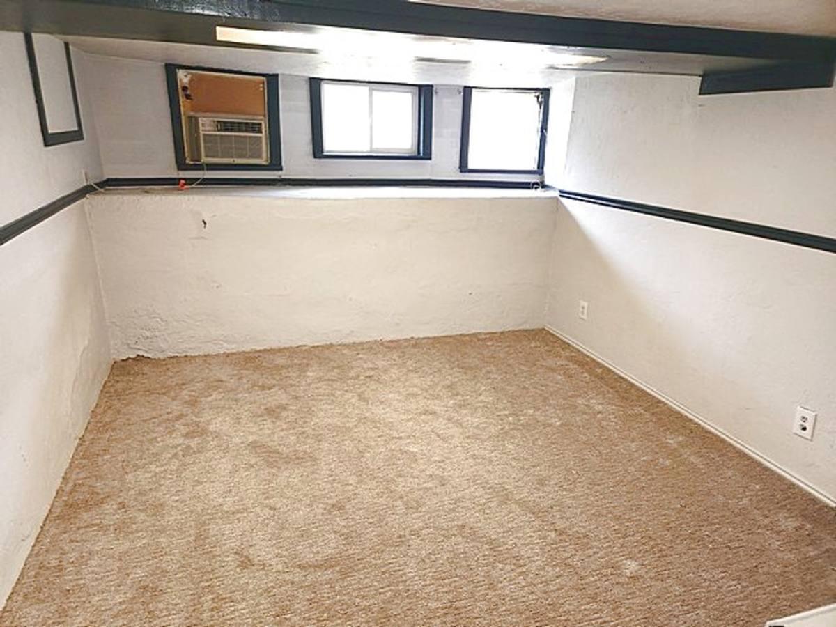 Apartment for rent at 919 E Wilson Ave, Salt Lake City, UT 84103