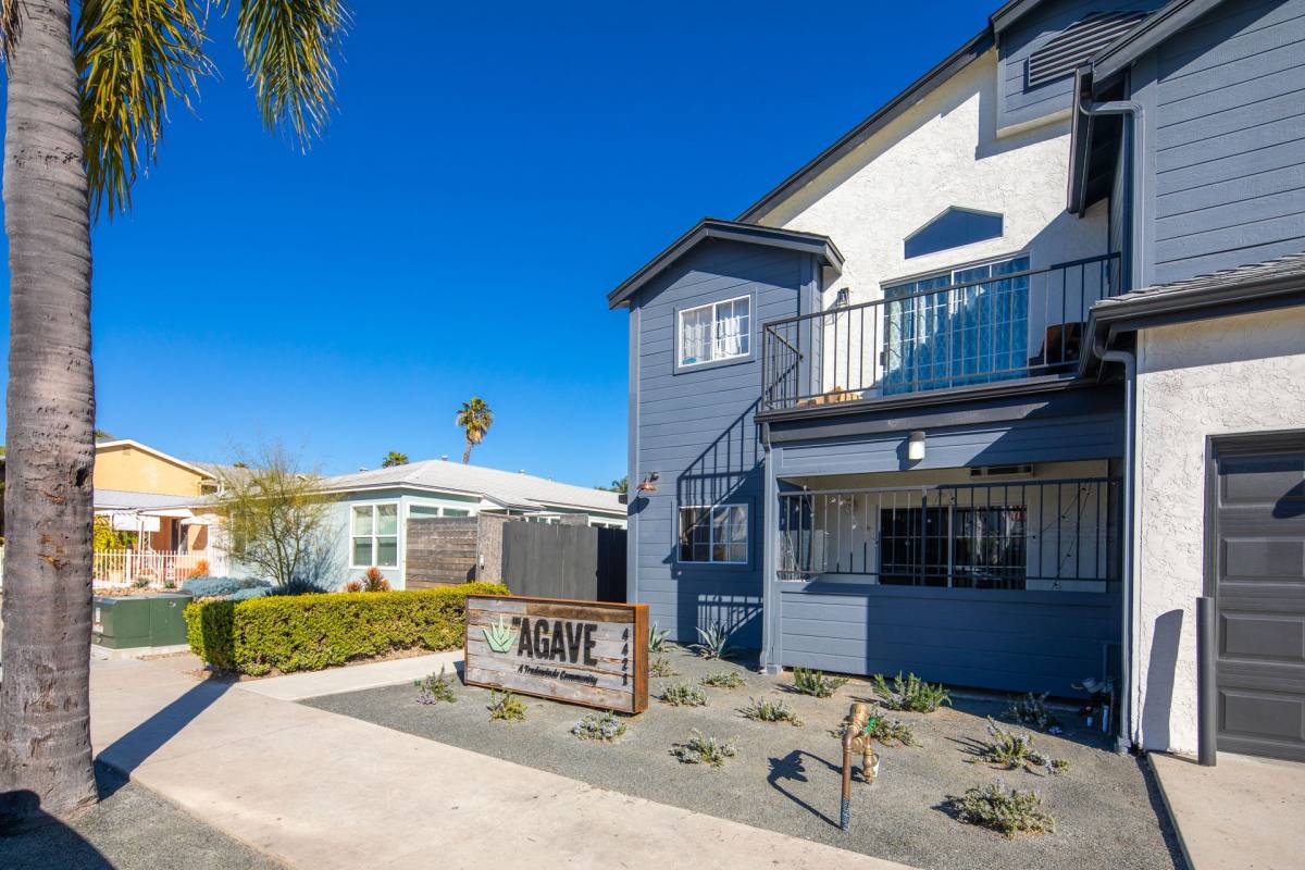 Apartment for rent at 4421 48th St, San Diego, CA 92115