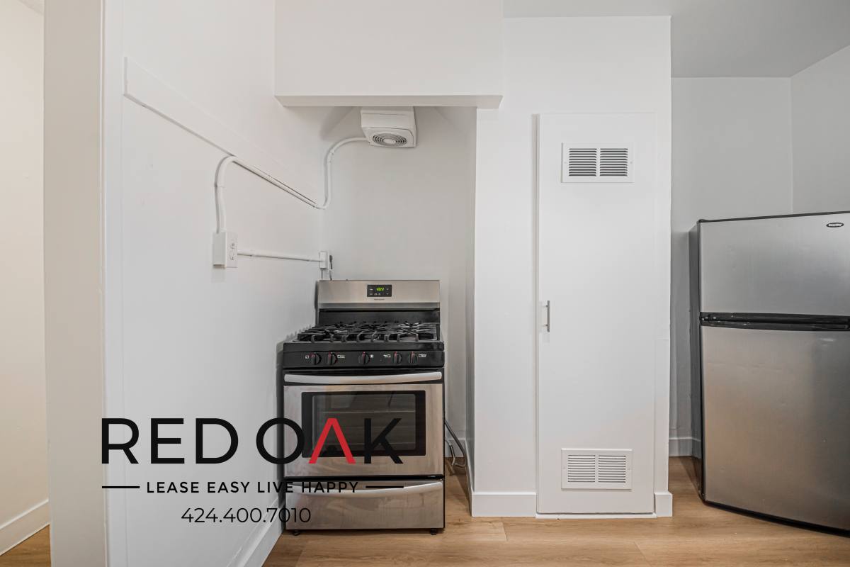 Condo for rent at 3720 San Fernando Rd #4, Glendale, CA 91204