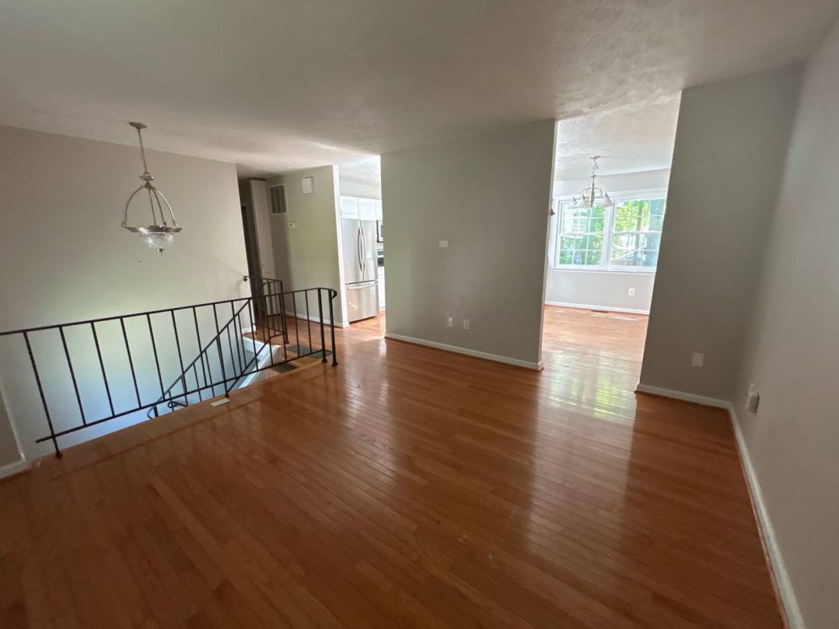 House for rent at 1239 Fairfax Ave, Churchton, MD 20733