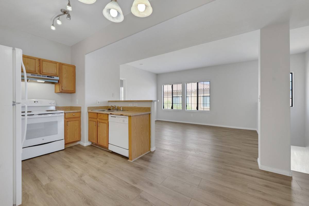 Condo for rent at 2101 Hussium Hills St, Las Vegas, NV 89108