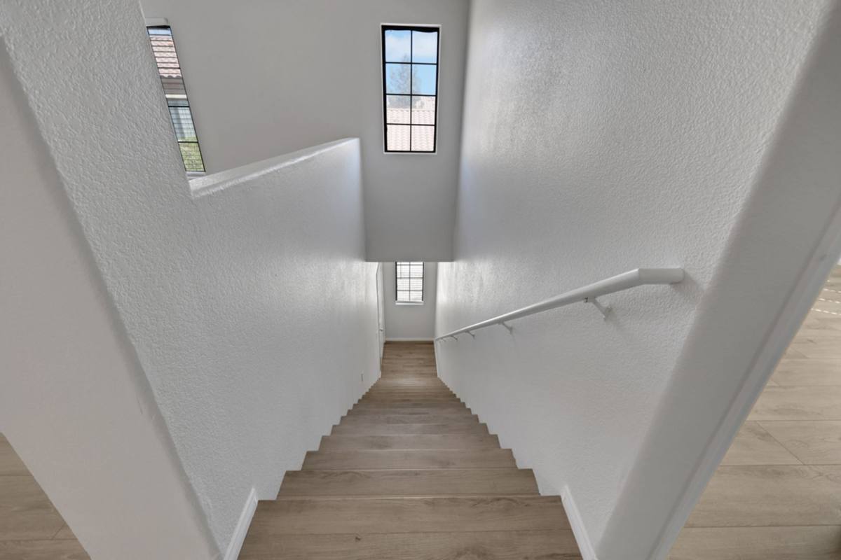 Condo for rent at 2101 Hussium Hills St, Las Vegas, NV 89108