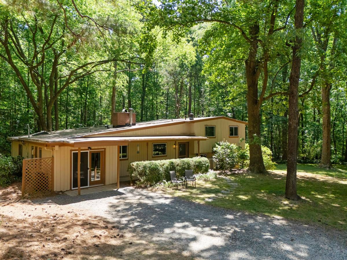 House for rent at 1018 Mount Carmel, Chapel Hill, NC 27517