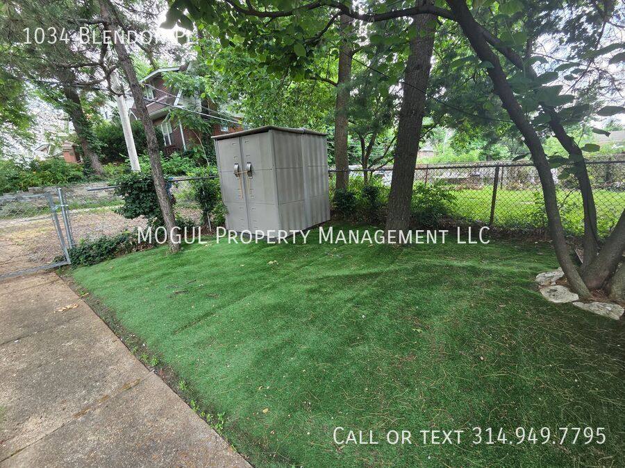 House for rent at 1034 Blendon Place, Saint Louis, MO 63117