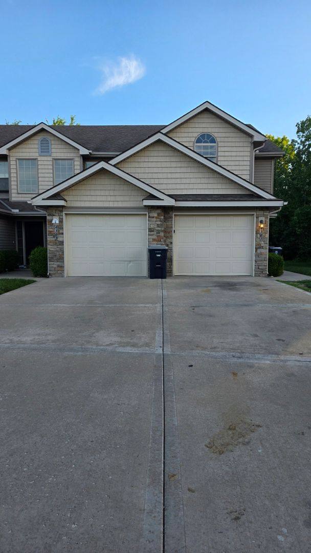 House for rent at 4301 NE 83rd St, Kansas City, MO 64119