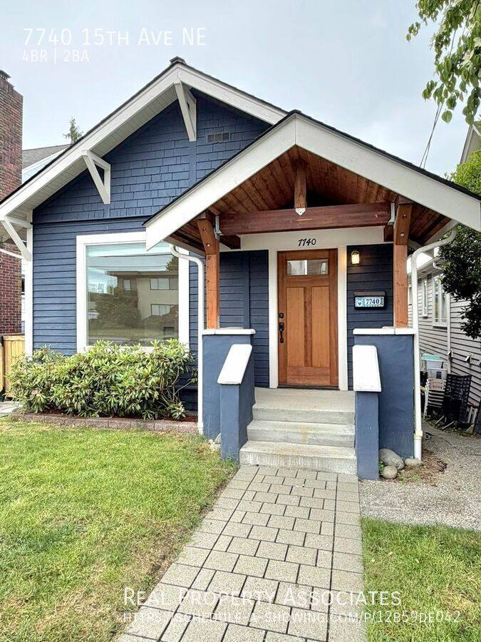 House for rent at 7740 15th Ave NE, Seattle, WA 98115