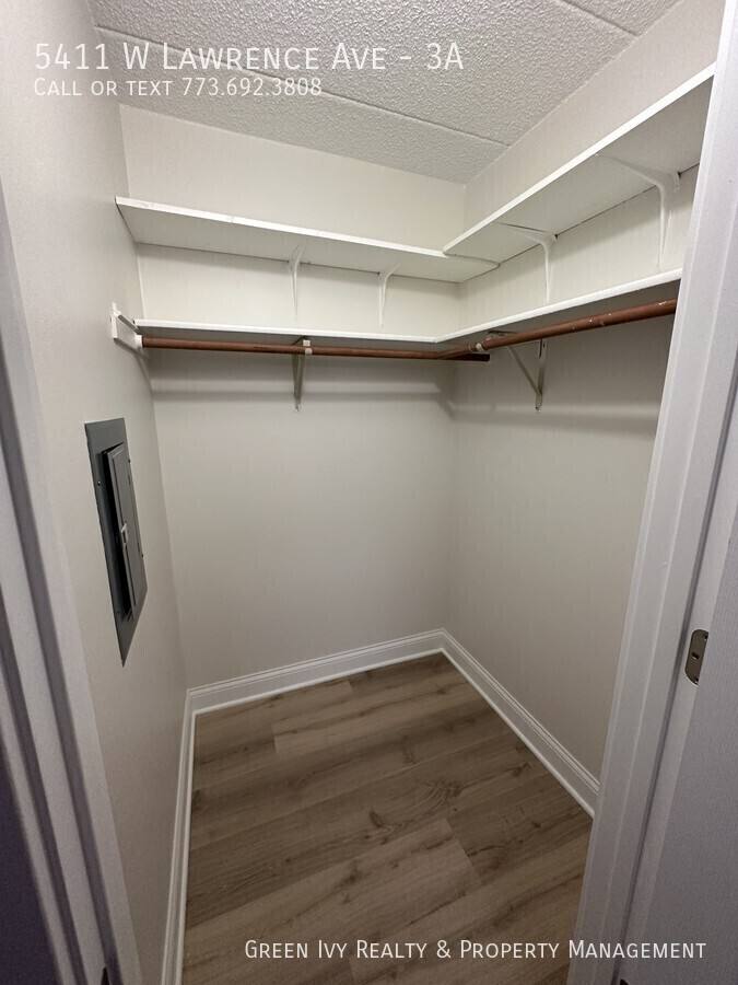 Condo for rent at 5411 W Lawrence Ave #3A, Chicago, IL 60630
