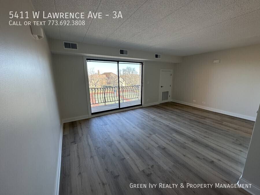 Condo for rent at 5411 W Lawrence Ave #3A, Chicago, IL 60630