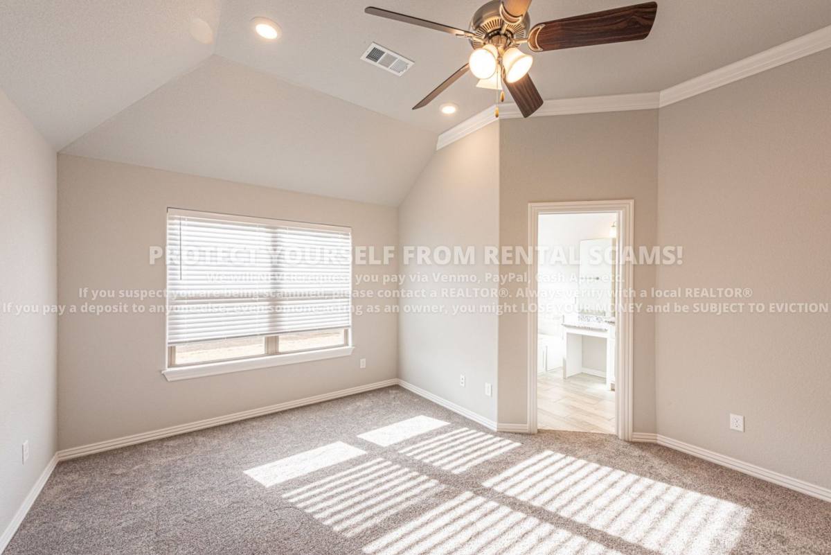 House for rent at 703 Quartzite Ave, Lowell, AR 72745