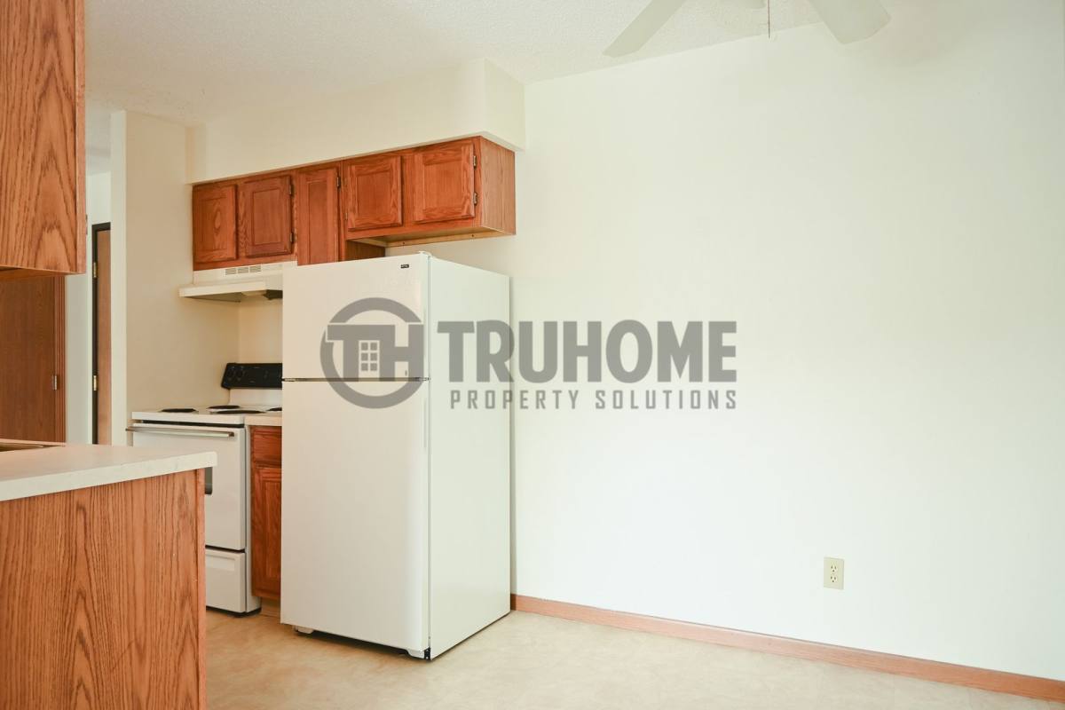Apartment for rent at 2134 8th Ave NW, East Grand Forks, MN 56721