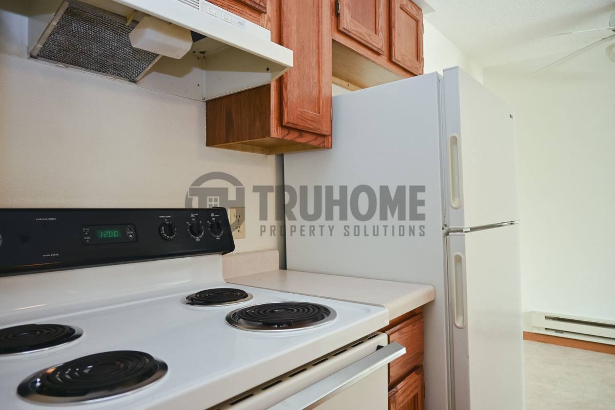 Apartment for rent at 2134 8th Ave NW, East Grand Forks, MN 56721