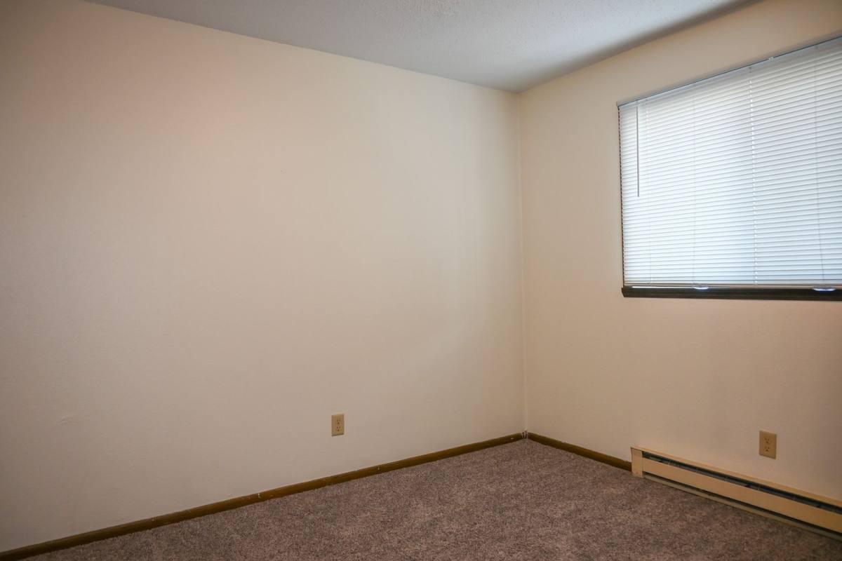 Apartment for rent at 2144 8th Ave NW, East Grand Forks, MN 56721