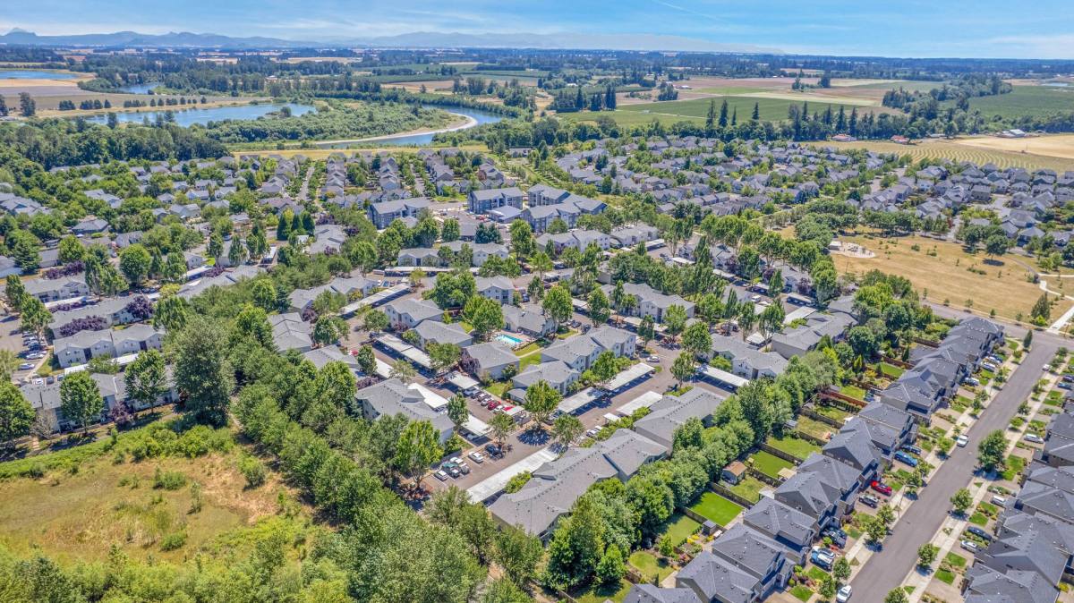 Apartment for rent at 900 SE Centerpointe Dr, Corvallis, OR 97333